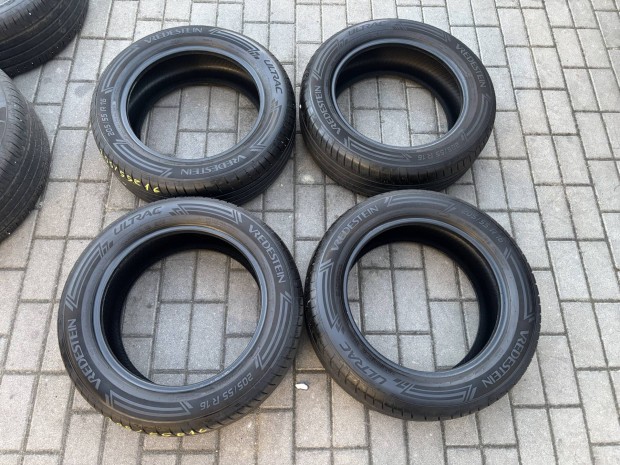 205/55 R16 Vredestein nyrigumi