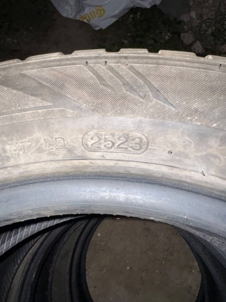 205/55 R16 tli gumi