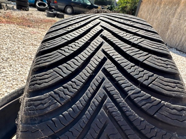 205 55 R16 t�li gumi