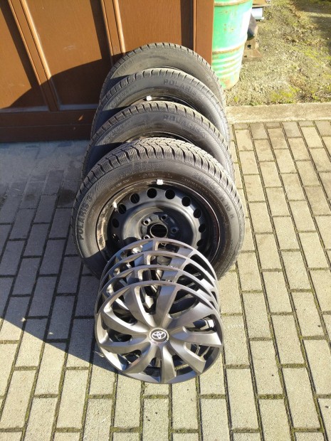 205/55 R16 tli gumi+felni+gyri dsztrcsa, lemezfelni csavarok, Tpms