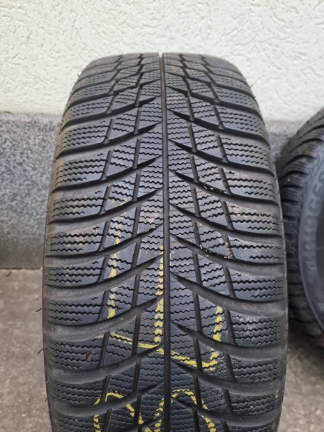 205/55 R16 tli gumi felnin