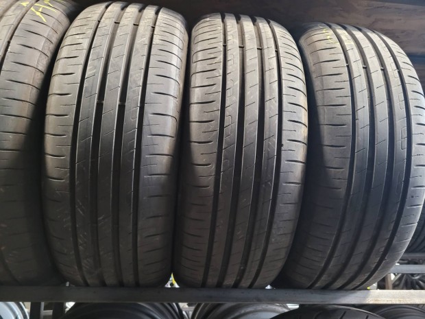 205/55 R17 Goodyear nyri gumi