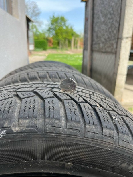 205/55 R17 Tli gumik