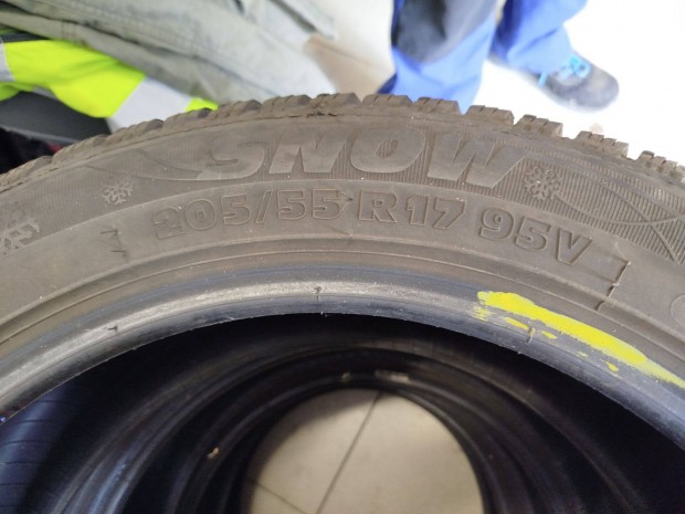 205/55 R17 tli gumi