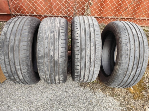 205 55 r16 4db Toyo ny�ri gumi