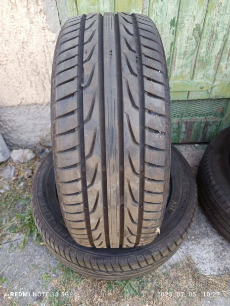 205/55 r16 5éves 80%os 2db Semperit nyári gumi eladó