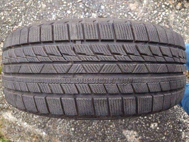 205/55 r16 91 H 1éves 90%os 1db Tomket téli gumi eladó