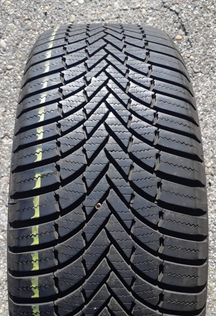 205/55 r16 Firestone Multiseason. 1db.