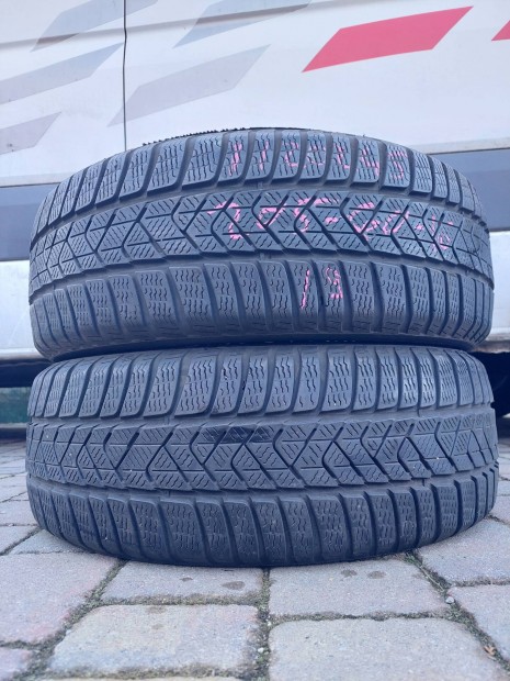 205/55 r16  205/55r16  Pirelli tli gumi  5,5mm  2019