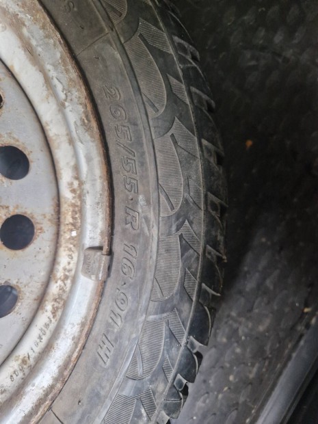 205/55 r16 gumi plusz felni