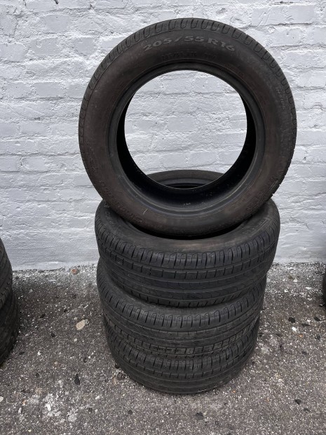 205/55 r16 nyári gumi Pirelli 0422 4db