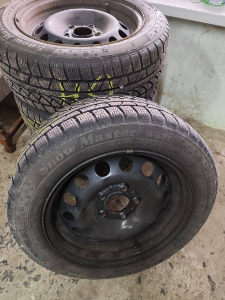 205/55 r16 tli