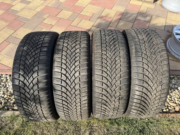 205/55 r17 Bridgestone LM005 tligumi szett jszer