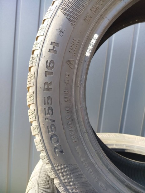 205/55r16 Continental 