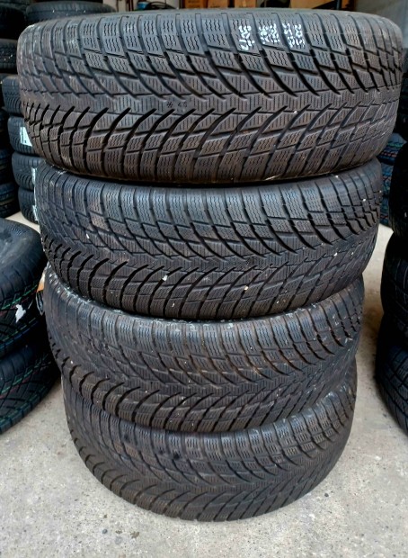 205/55r17 205/55 r17 tli 4db 