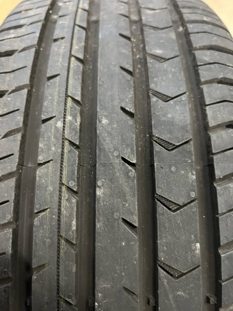 205/55r17 j Continental nyrigumik