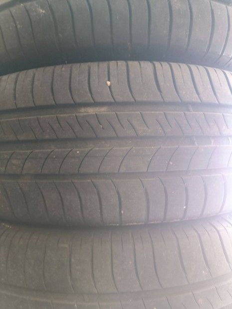 205/60R16 205/60 16 45e/4db Michelin ny�rigumi