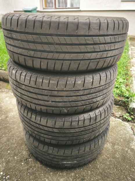 205/60R16 50e/4db Continental nyárigumi