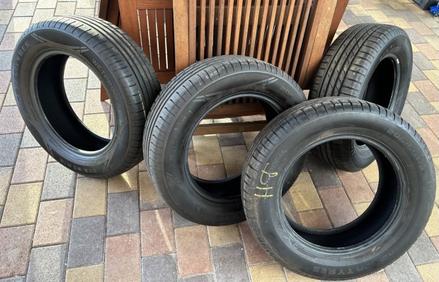 205/60R16 92H, Nokia Wetproof 1 ny�ri gumi