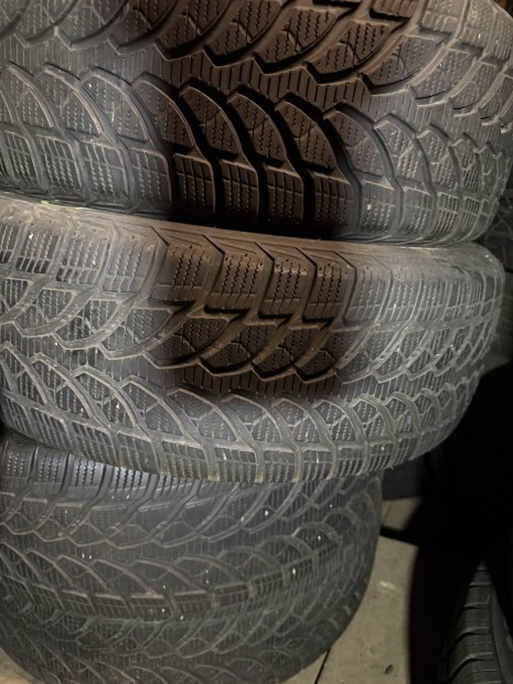 205/60R16 Bridgestone 