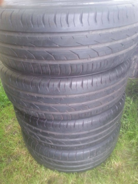 205/60R16 Continental Prémium Contact2 nyári gumi