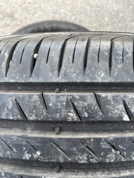 205/60R16 Continental nyári
