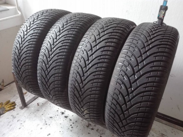 205/60R16 Kleber tli gumi garnitra 205/60 r16