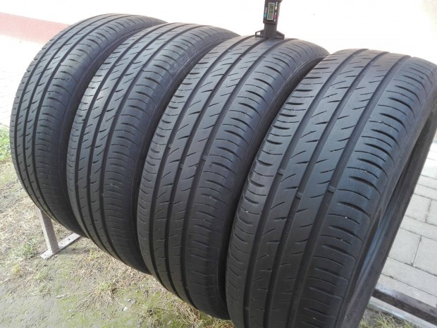 205/60R16 Kumho nyri gumi garnitra 205/60 r16