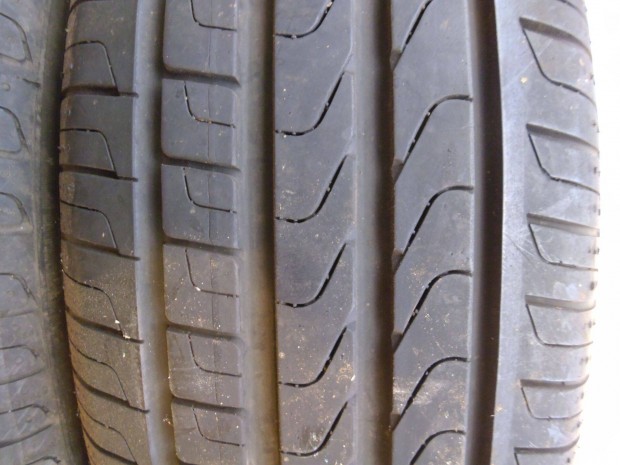205/60R16 Ny�ri gumi garnit�ra 4db Pirelli Cinturato P7