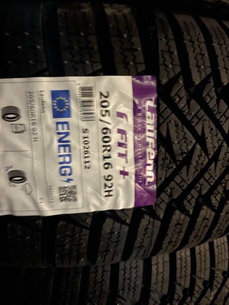 205/60R16 j Laufenn tli gumiabroncs