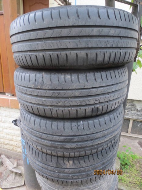 205 60 16 Michelin Nyári Garnitura