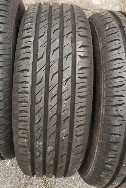 205/60 16 Semeperit nyári gumi r16 " dot22