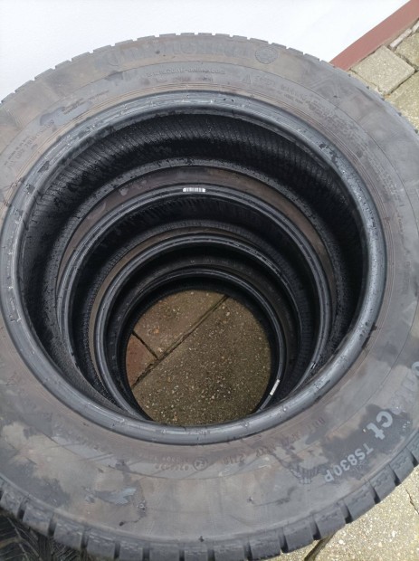 205/60 16-os tli, s ngy vszakos gumi