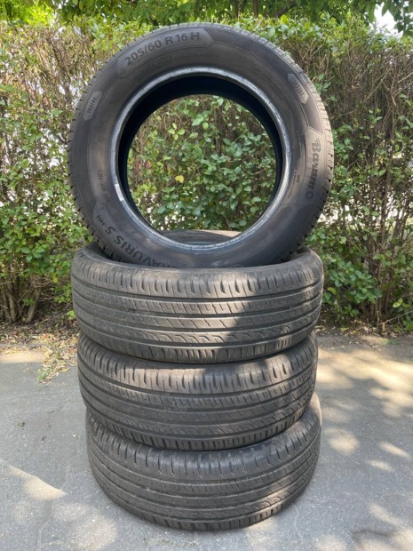 205/60 R16 Barum nyári gumi 99%-os állapotban 205 60 16 2024