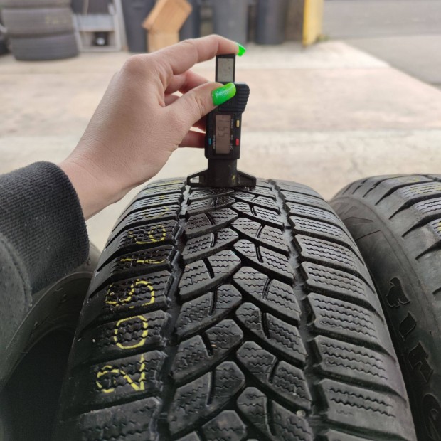 205/60 R16 Firestone téli gumi 10000ft a 4db /40/