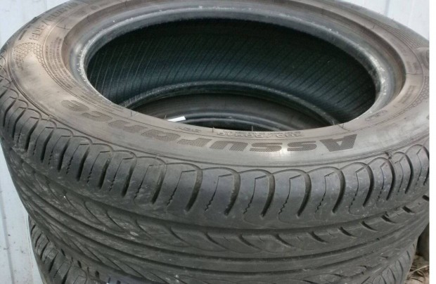 205/60 R16 Goodyear ny�rigumi 4 db