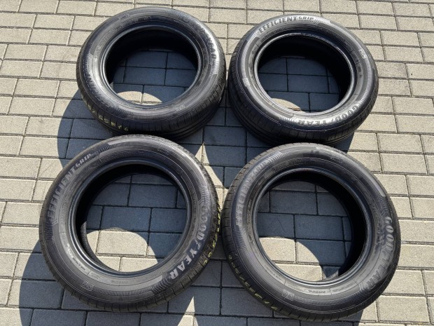 205/60 R16 Goosyear nyárigumi Új