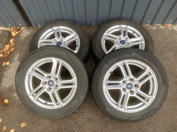 205/60 R16 Hankook tli gumi Ford Focus alufelni 