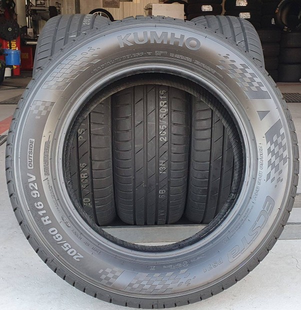 205/60 R16 Kumho Ecsta j/dem nyri gumi 4db 2024. /G310