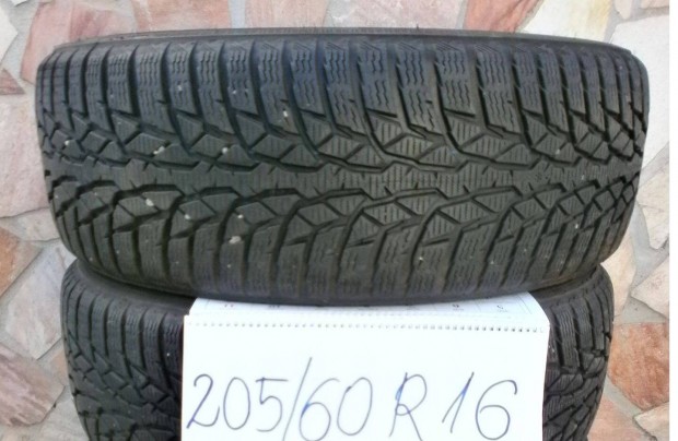205/60 R16 Nokian tligumi 4 db