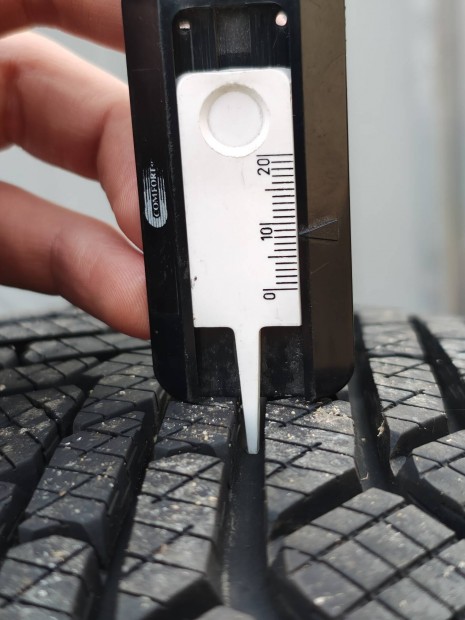 205/60 R16 Pirelli Cinturato Winter 2 gyári Audi alufelni