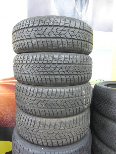 205/60 R16 Pirelli Sottozero3 SEAL 96H