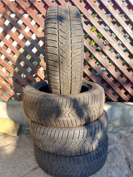 205/60 R16 Tligumi Pirelli Sottozero 3 Winter - 5mm