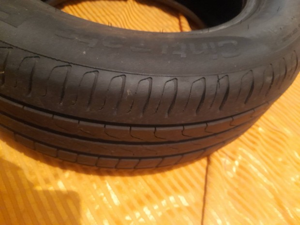 205 60/R16 pirelli 3db nyri gumi.