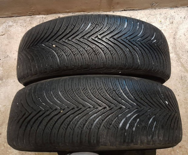 205/60 R16 tli Michelin gumi