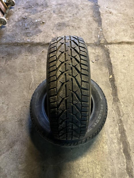 205/60 R16 tli gumi 2db Kormoran