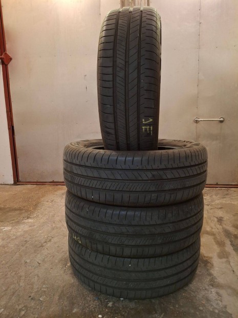 205/60 R 16 Nexen nyri gumiabroncs garnitra