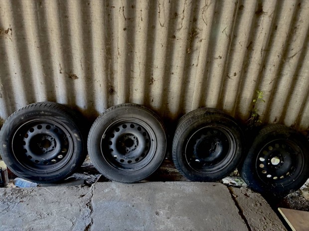 205/60 r15 acélfelni lemezfelni kerék