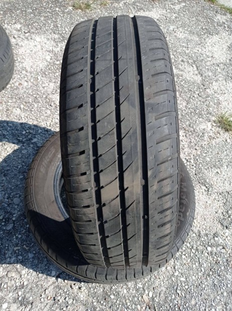 205/60 r16 2db Matador nyri gumi elad