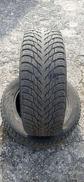 205/60 r16 2db Nokian tli gumi elad